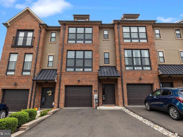 4 Sienna Place, Feasterville Trevose PA 19053