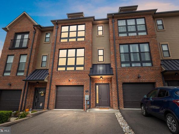 4 Sienna Place, Feasterville Trevose PA 19053