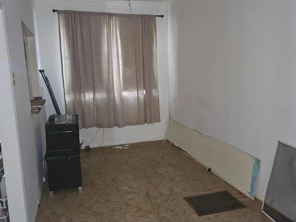 6057 Regent Street, Philadelphia PA 19142