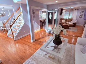 8905 Springview Road, Philadelphia PA 19115