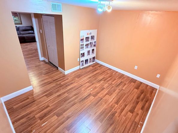 8905 Springview Road, Philadelphia PA 19115