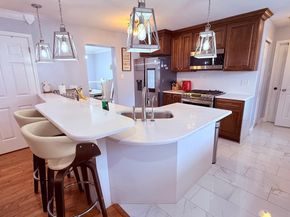 8905 Springview Road, Philadelphia PA 19115