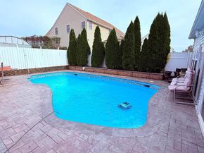 8905 Springview Road, Philadelphia PA 19115