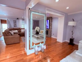 8905 Springview Road, Philadelphia PA 19115