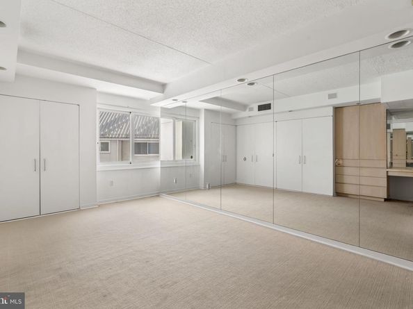 2301 Cherry Street 5/6F, Philadelphia PA 19103