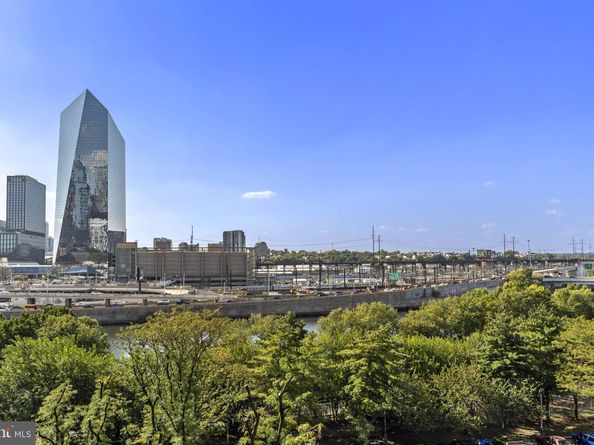 2301 Cherry Street 5/6F, Philadelphia PA 19103