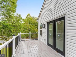 3127 G Street SE, Washington DC 20019