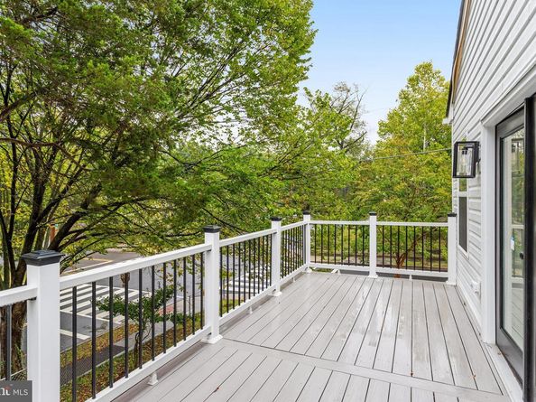 3127 G Street SE, Washington DC 20019