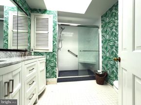 250 Montgomery Avenue B, Haverford PA 19041