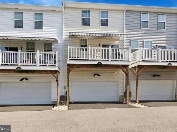 11 Jessop Lane, Hatboro PA 19040