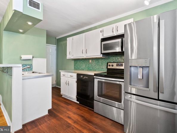 155 Osborn Street, Philadelphia PA 19128