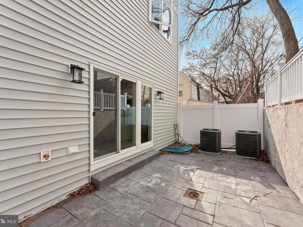 251 E Sharpnack Street, Philadelphia PA 19119