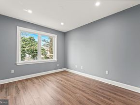 251 E Sharpnack Street, Philadelphia PA 19119