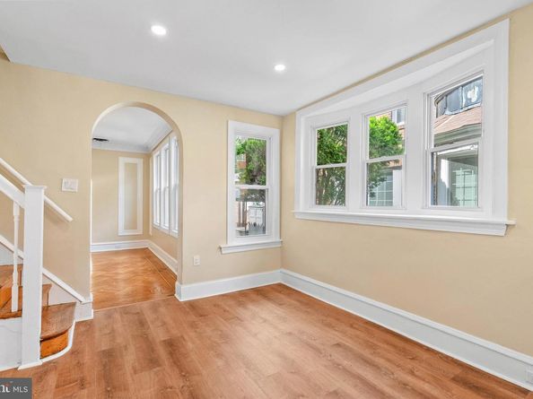 6121 Cobbs Creek Parkway, Philadelphia PA 19143