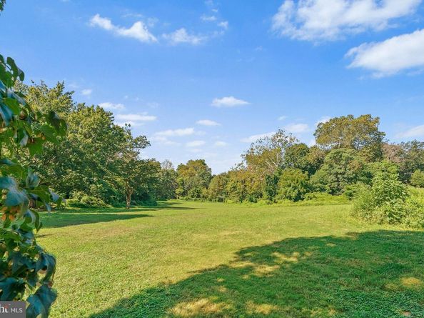 6121 Cobbs Creek Parkway, Philadelphia PA 19143