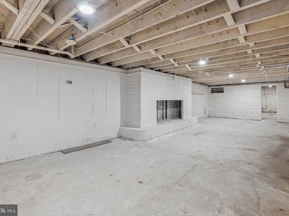 6121 Cobbs Creek Parkway, Philadelphia PA 19143