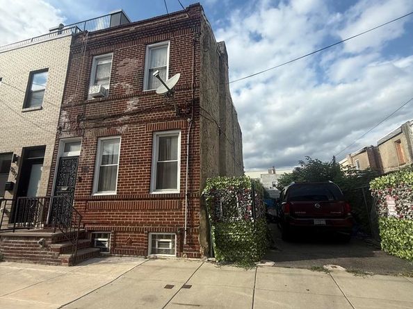2303-2305 Federal Street, Philadelphia PA 19146