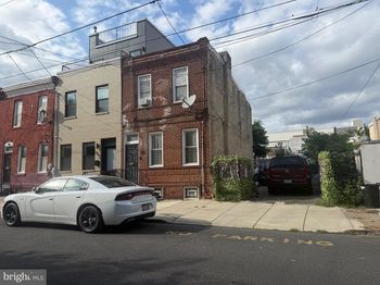 2303-2305 Federal Street