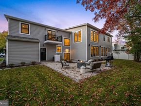 2207 Arden Street, Dunn Loring VA 22027