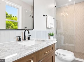 2207 Arden Street, Dunn Loring VA 22027