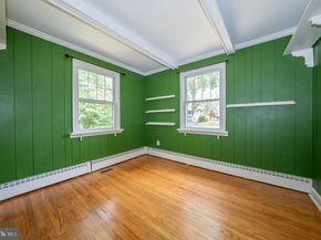 501 W Rively Avenue, Aldan PA 19018