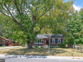 501 W Rively Avenue, Aldan PA 19018