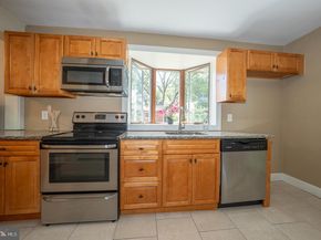 501 W Rively Avenue, Aldan PA 19018