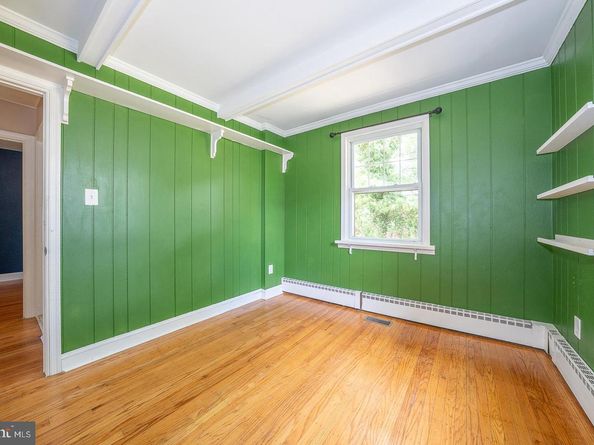 501 W Rively Avenue, Aldan PA 19018