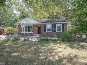 501 W Rively Avenue, Aldan PA 19018