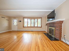 501 W Rively Avenue, Aldan PA 19018