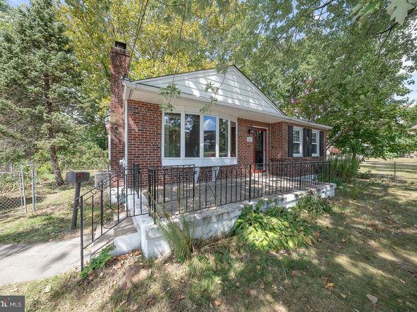 501 W Rively Avenue, Aldan PA 19018