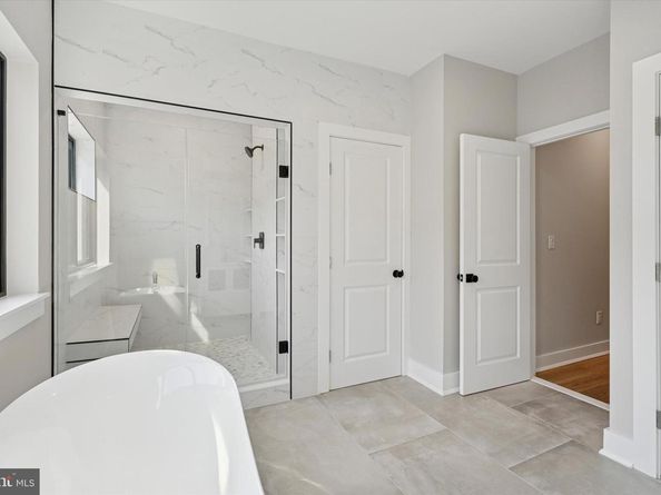 3833 Terrace Street, Philadelphia PA 19128