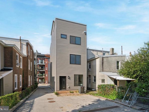 3833 Terrace Street, Philadelphia PA 19128