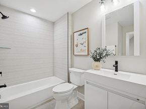 3833 Terrace Street, Philadelphia PA 19128