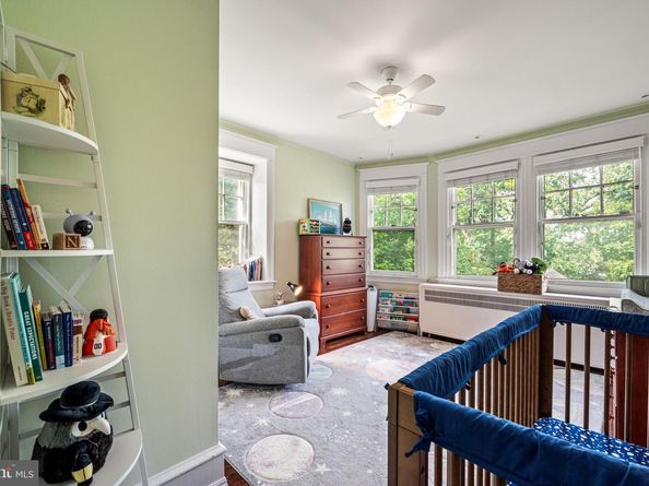 27 Latham Park, Elkins Park PA 19027