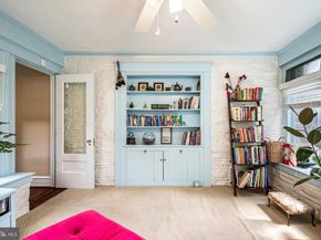 27 Latham Park, Elkins Park PA 19027