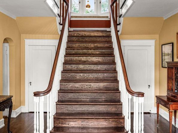 27 Latham Park, Elkins Park PA 19027