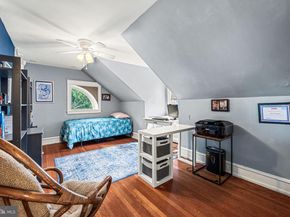 27 Latham Park, Elkins Park PA 19027