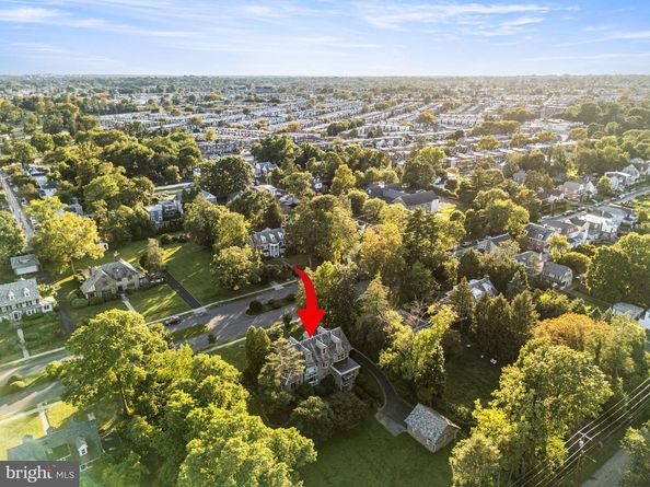 27 Latham Park, Elkins Park PA 19027