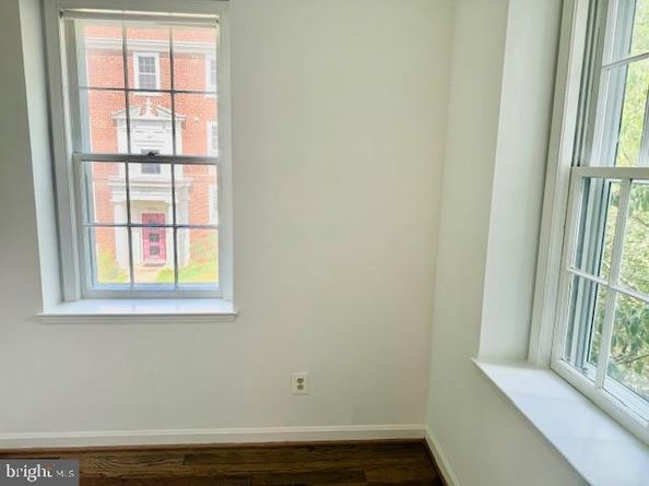 3720 39TH Street NW D166, Washington DC 20016