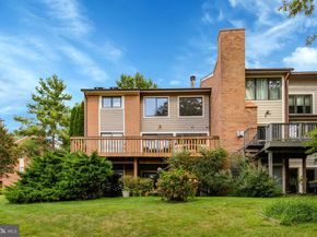 11088 Glade Court, Reston VA 20191
