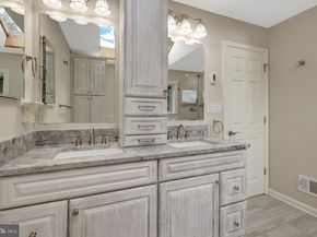 11088 Glade Court, Reston VA 20191