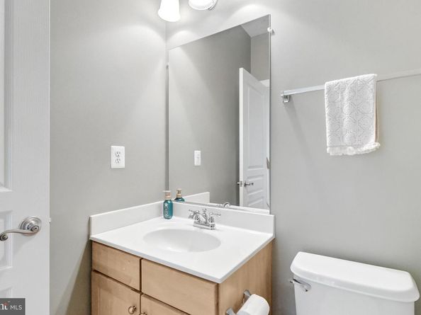 510 Triadelphia Way, Alexandria VA 22312