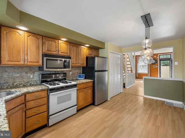 137 Monroe Street, Philadelphia PA 19147