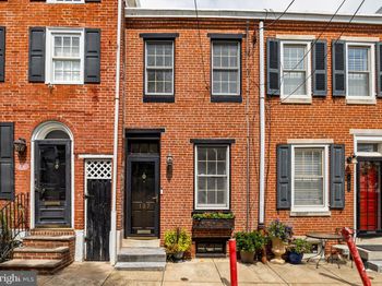 137 Monroe Street