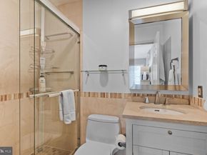 4090 Cherry Hill Road, Arlington VA 22207