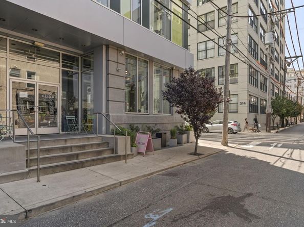 314 N 12TH Street 1007, Philadelphia PA 19107