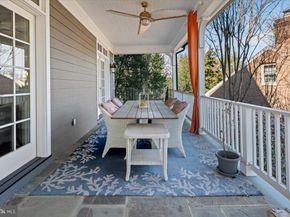 4615 32nd Street N, Arlington VA 22207
