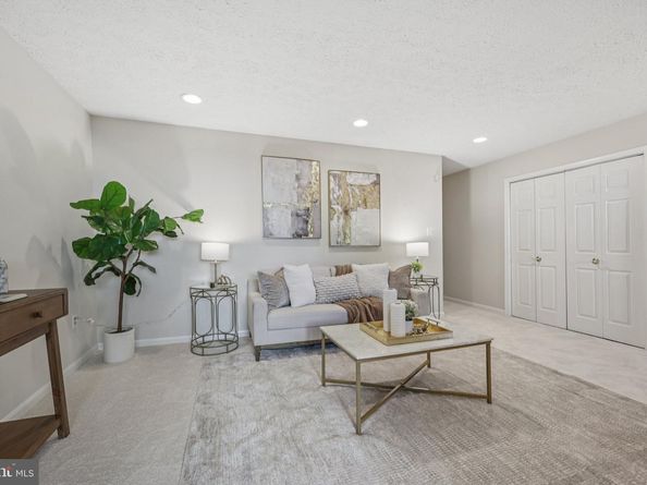2012 Pieris Court, Vienna VA 22182