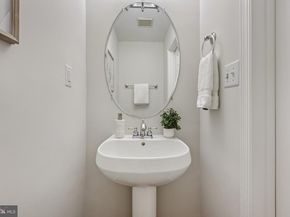 2012 Pieris Court, Vienna VA 22182